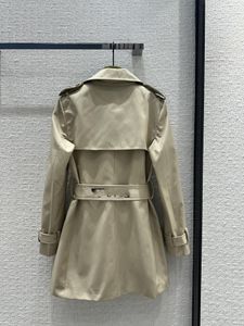 여자 재킷 2024 활주로 디자이너 패턴 긴 소매 재킷 패션 버튼 패치 워크 느슨한 코트 스트리트웨어 재킷