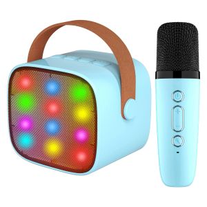 Динамики Мини-караоке для детей, портативный Bluetooth-динамик с 2 беспроводными микрофонами для взрослых со светодиодной подсветкой