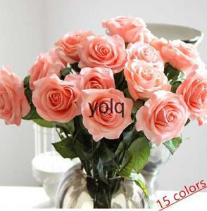 Dekorativa blommor kransar grossist 15 färger dekor rose artificiell siden real touch bröllop bukett hem fest design brud bouqueth24229