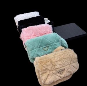 Kobiet Letter P Designer Lambs Wool Crossbody Bag fur