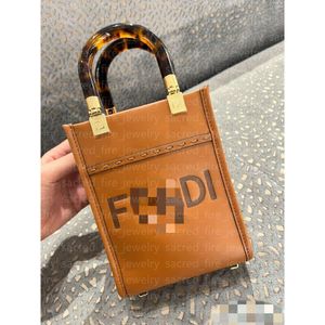 Fendibags New Fendidesigner Bag Small Vintage FF Luxury Bag Canvas Flap Cowhide Saddle Bag Single Shoulder Crossbody Bag Women Fashion Classic Retro Handbag 665