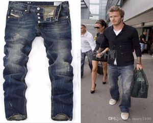 High Quanlity Men Blue Denim Designer European Star Ruped Jeans для Men Classic Retro Pants1785779