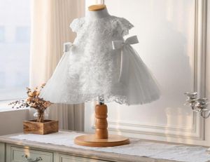 Flower Girls Sukienki stereo koronkowa aplikacja biała sukienka księżniczka dla dzieci łuk tiul z krótkim rękawem Widding Ubranie suknia balowa A68964139627