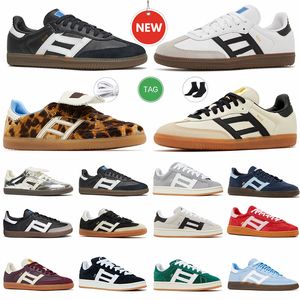 2024 Designer Casual Shoes Plate-Forme White Core Black Gum Leopard Silver Grey Navy Flat Mens Womens Walk Sports Sneakers Luxe Chaussure Sneakers