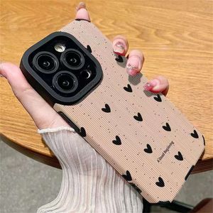 Mode Little Love Heart Phone Case för iPhone Pro Max Mini SE X XS XR Plus Silicone Leather stockskydd