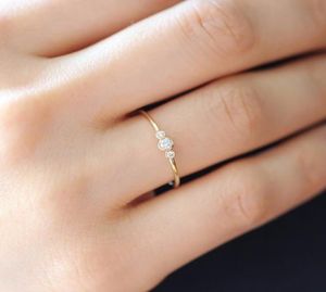 Cluster Rings Factory Whole Thin Band Gold fyllde tre CZ Stone Delicate Minimalistiska Dainty Girl Women Simple 925 Sterling SIL9438034