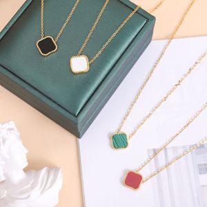 18K Gold Plated Necklaces Luxury Designer Necklace Flowers Four-leaf Clover Fashional Pendant Necklace Wedding Party Jewelry no box