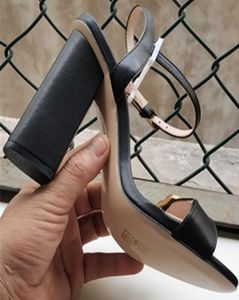 Более высокая версия ремешок для лодыжки настоящие кожаные дно женские туфли на высоких сандалиях женские дизайнерские дизайнерские офисные скольжения Sandalias 10 см 42 Over9596681