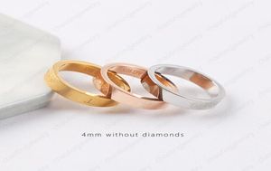 Anello d'oro intarsiato con diamanti e coppia di moda in oro 18K elettroplate Vieni standard con gioielli di lusso leggeri6767407