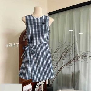 Casual Dresses designer French retro plaid sleeveless vest dress slimming 2024 summer new A-line skirt waist buckle short skirt