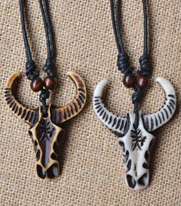 Pendanthalsband Yak Bone Charm Cow Bull Ox Head Skull Leather Rope Halsbandsmycken Tillbehör Justerbar4148483