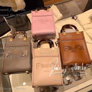 Fendibags Luxury Bag Fendidesigner Bag Fashion Classic Retro Women Bags Mini Tote Sunshine Sheet Mucts