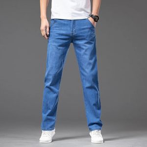 Grandi dimensioni 44 maschi in denim stretch sottili jeans estate classici blu nera business casual pantaloni di denim pantaloni maschi 240601