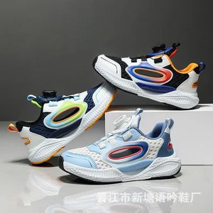 Продажи летних одиноких сетчатых детских ботинков для мальчиков для спортивной обуви для воздушной сетки выпускают средние и крупные мальчики против Slip 240601