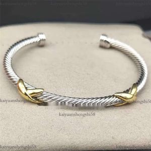 Designer Fashion Schmuck verdrehte X Armband Gold Charme Sliver 925 Sterling Silber Armbänder geflochtener Kreuz Bangle Diamant Zirkon Luxusgeburtstagsgeschenk für Frauen A36