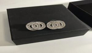 Women039s Studörhängen Diamond Crystal Tassel Perfekt fusion Designer Earring Designer Brand Two Letters Gift Jewelry High Qua8860722