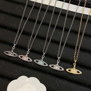 Designer halsband Saturn Pearl -halsband för kvinna Kvinnor lyx personlighet avancerad unik klassisk Dainty Westwooddpkl#