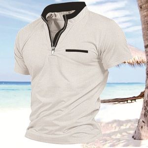Summers Neueste lässige Mode -Herren Shortsleeved Polo Shirt Plaid Reißverschluss Pocket Blazer 240523