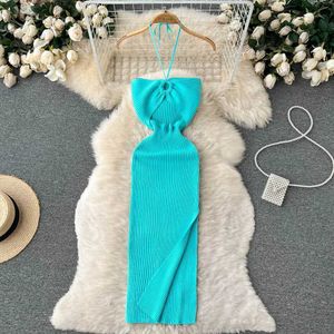 Grundläggande casual klänningar Yuoomuoo Ins Hot Backless Sexy Wrap Hips Party Dress Women One Piece Cut Out Sticked Bodycon Dress Vacation Sundress Y240504