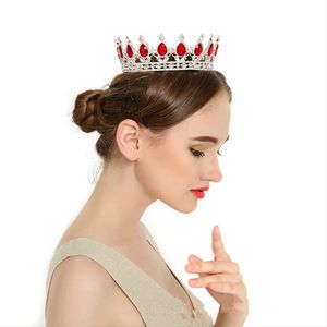 Vintage Crystals Headpieces Bridal Wedding Crown och Tiaras Queen King Crown Rhinestone Crowns Wedding Accessories