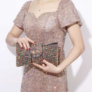 Lyxdesigner kvällspåsar ny stil kvinnors handväska diamantinlägg, bankett kvinnors diamant bankettväska