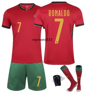 Футбольная рубашка Англии 2024-25 Кубок Португалии дома 7 C Роналду № 8 B Fei Football Jersey Setswear