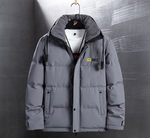 Bomull vadderade parkas Men039s Lossa stora arbetskläder Korean Fashion Fattening Winter Coat1709867