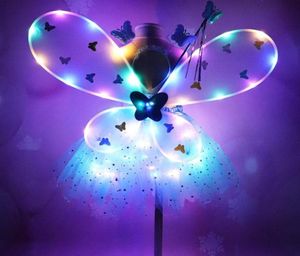 Flicka Led Butterfly Wings set med Glowtutu kjol Fairy Wand pannband Fairy Princess Light Up Party Carnival Costume 28T8140297