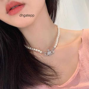 Viviane westwood Necklace Flat Saturn Pearl Necklace Womens Light Luxury Netizens Classic Full Diamond Planet Collar Chain High Version Jewelry