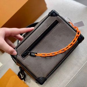 Topp 7A Högkvalitativ mini Soft Trunk Box Bag Män Kvinnor Handväska Designer Crossbody Bag Chain Messenger Purse Plånbok