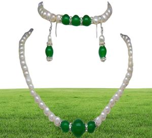 Natural78MMWITEAPEARLAMPGREENJADEGEMSNECKLACEBRACELETEARRINGSET1803475 NATURAL78MMWHITEPEARLAMPRAMPRENJADEGE88334327633879