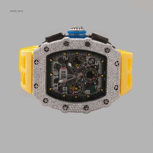 Męskie eta lub japońskie ruch VVS MOISSANITE / pełny lodowany Ogromny zegarek mechaniczny z żółtym gumowym paskiem