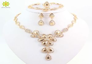 Fashion Crystal Flower Necklace Earrings For Women 18k Gold Plated African Costume Jewelry Sets1443552