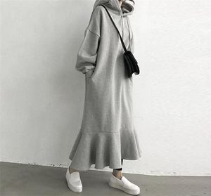 Enkel snygg hoodie klänning kvinnor koreanska vestido fleece varma tröjor långärmad chic ruffle hooded lösa midi klänningar lj201208215387