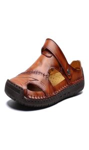 جديد أصلي من الجلد الصنادل أحذية غير رسمية أحذية الصيف الترفيهية شاطئ Men039S صندل عالية الجودة من الصنادل نعال بوهيميا كبيرة Siz6700218