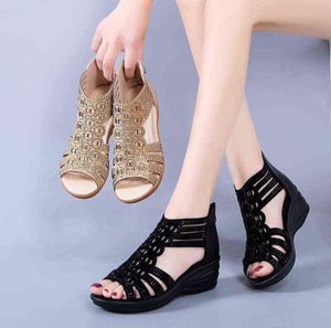 2020 kvinna sandaler kvinnor cyrstal bekväma pumpar damer mode kilar kvinnliga Rom Bling Hollow Out Shoes Women039s Zip Footw1263252