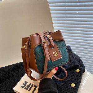 Evening Bags For Women 2023 Luxury Handbags Bolso Fashion Retro Female Shoulder Bag Geometrically Designed Drawstring Bucket Jkdcx