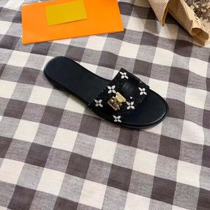 Slides Slides Slipper Sandal Lock It Flat Mule Women Shoes Flipflop Slippers Slippers Summer Leather Slider Mlider Flip Flops Flats Slides Shoe 35-43 5.10 07