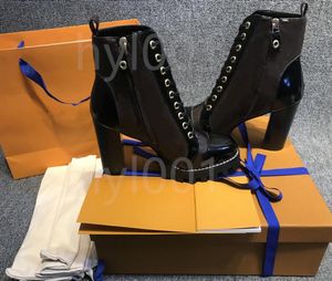 Luxury Designer Woman Real Leather Nonslip Medium Boots Platform Martin Boot Hela högkvalitativa äkta andningsbara Ligh1485829