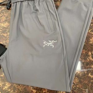 Brand Arctyrex Pants Summer Arcterx Sport Pants New Bird Embroidery Loose Quick Drying Strap Mouth Sports Men's Elastic Thin Casual Pants Versatile Long B77 8dc