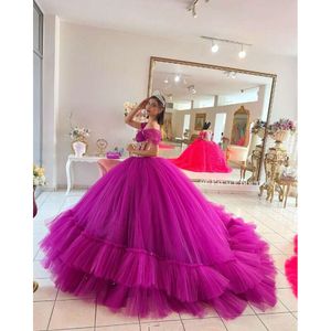 Fuchsia prinsessan fairy quinceanera klänning från axel ärm älskling vestidos de 15 anos sweet 16 prom spetsad klänning 0603