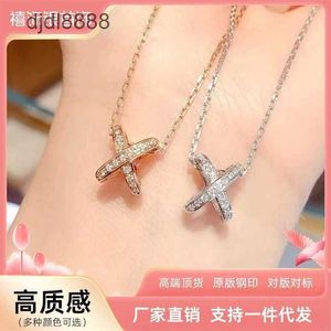 White Fritillaria Cross Necklace for Women with High Grade v Gold Version Neckchain and Collar Chain Pendant 925 Silver Jewelry
