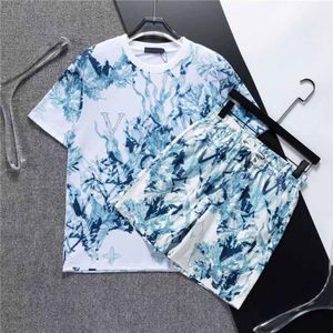 2024 Designer Mens Tracksuits Set Jogger Sweatshirts Sports Jogging Suits Man Tracksuits Two Piece Set T Shirt Summer Printed Short Sleeve Shorts