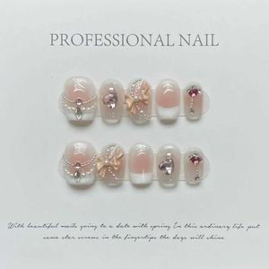 مسامير زائفة 10pcs Pink Handmade Press on Nails Short Glitter French Fake Phade Divels Full Cover 3D Diamond Butterfly Design Tips Aips Art Z240531