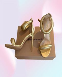 Fashion Gianvito 105 -см каблуки с шпилькой сандалии Skyhigh для женщин для женщин летние роскошные дизайнерские обувь золотой теленк кожаный бруп