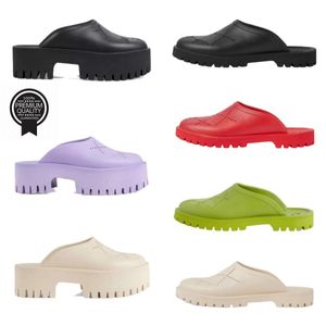 2024 Luxus Frauen Schieben Mules Sandalen Designer Pantoffeln Weiß schwarz rosa Frauen Sommer-Outdoor-Schuhe Höhe Zunehmender Schuh 35-44