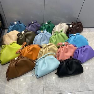 Akşam çantaları 2021 moda bulut küçük debriyaj çantası kadınlar gerçek lehter el çantası xklpk için yüksek kaliteli crossbody