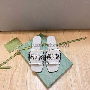 Designerinnen Frauen rutschen Sandalen Flat Slipper Plattform Denim Strandgelee Gummi -Skript gesticktes Sommer Herbst Mules Outdoor wasserdichte Luxus -Rutschstaber 5.10 04