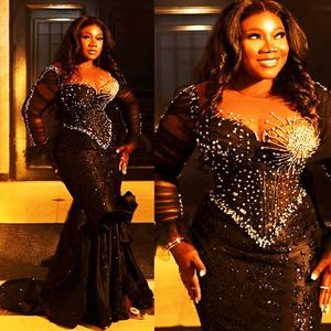 2024 Plus Size Aso Ebi Prom klär Black Mermaid Promdress Illusion Evening Formell klänning Sheer Neck Långärmare pärlor spets strass andra mottagningsklänning AM1067