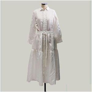 Podstawowe sukienki swobodne siskakia moda biała sukienka koszuli satynowa lapowa guzika latarnia długi rękaw plisowany rufy hem midi elegancki koronkowy pa dhgob